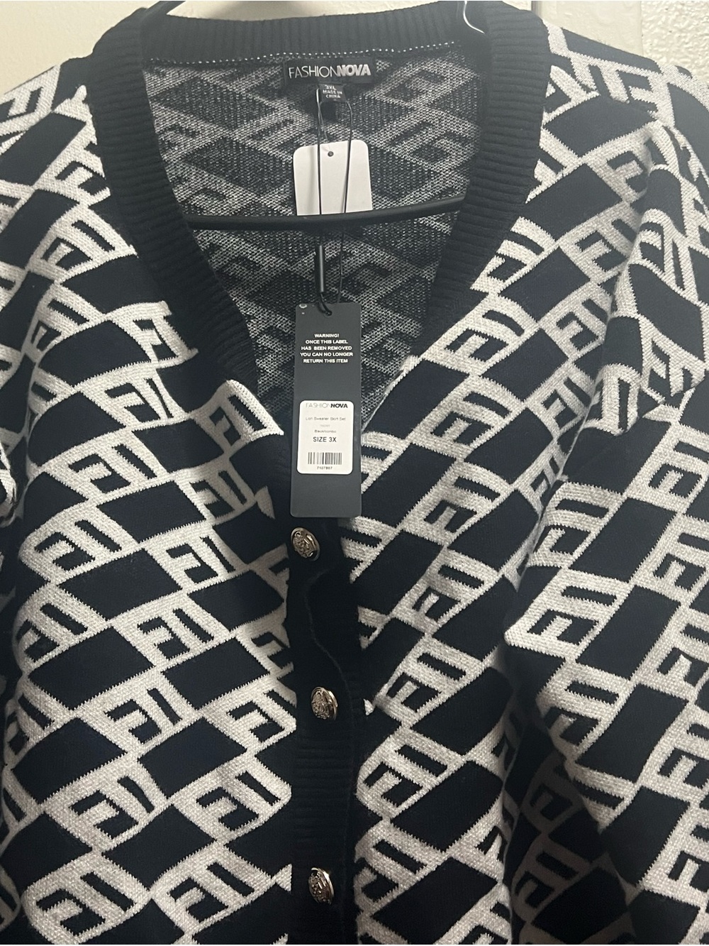 Fashion Nova Black & White Geometric Knit Cardigan/With matching skirt